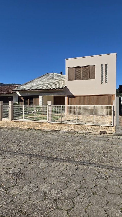 Casa - Venda - Córrego Grande - Florianópolis - SC