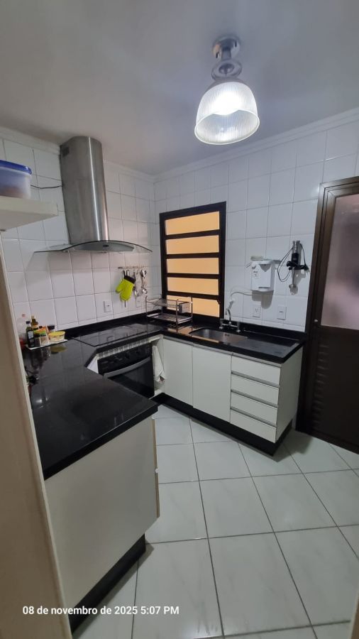 Apartamento - Venda - Córrego Grande - Florianópolis - SC