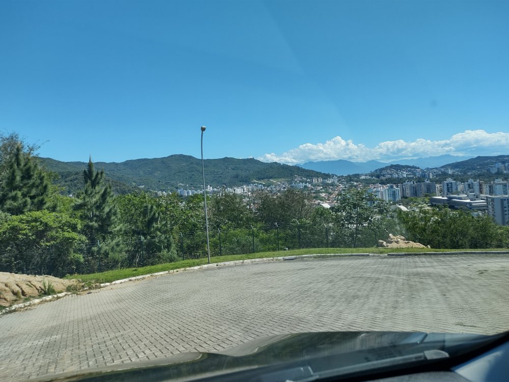 Terreno - Venda - Itacorubi - Florian�polis - SC