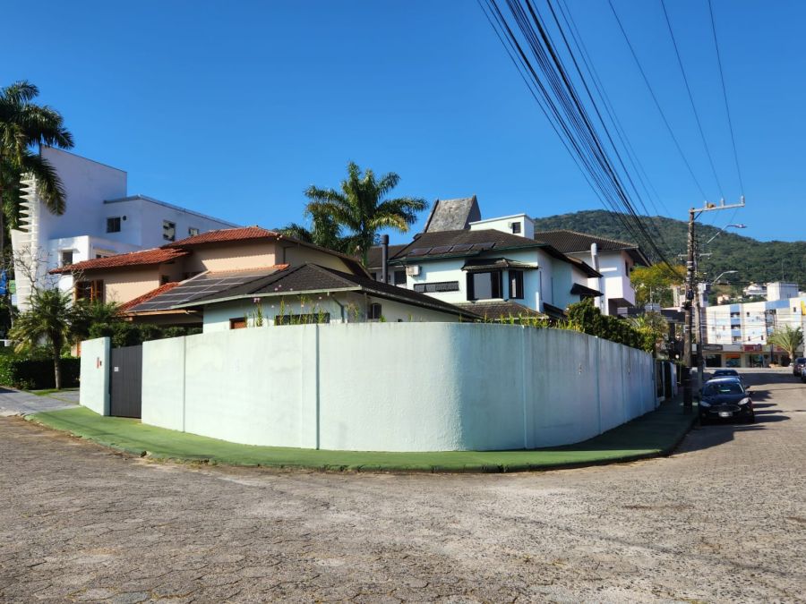 Casa - Venda - Córrego Grande - Florianópolis - SC